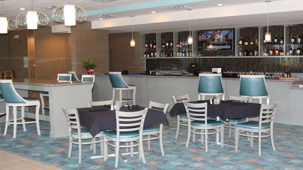 Food & Beverage