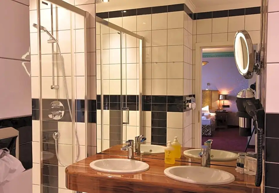 Standard room with balcony