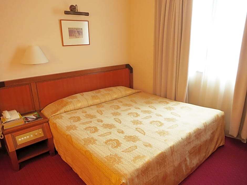 Bintang Warisan Hotel