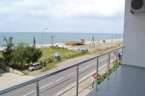 Beach & Waterfront