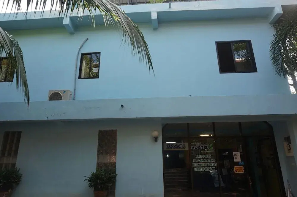 Koh Tao Backpackers Hostel