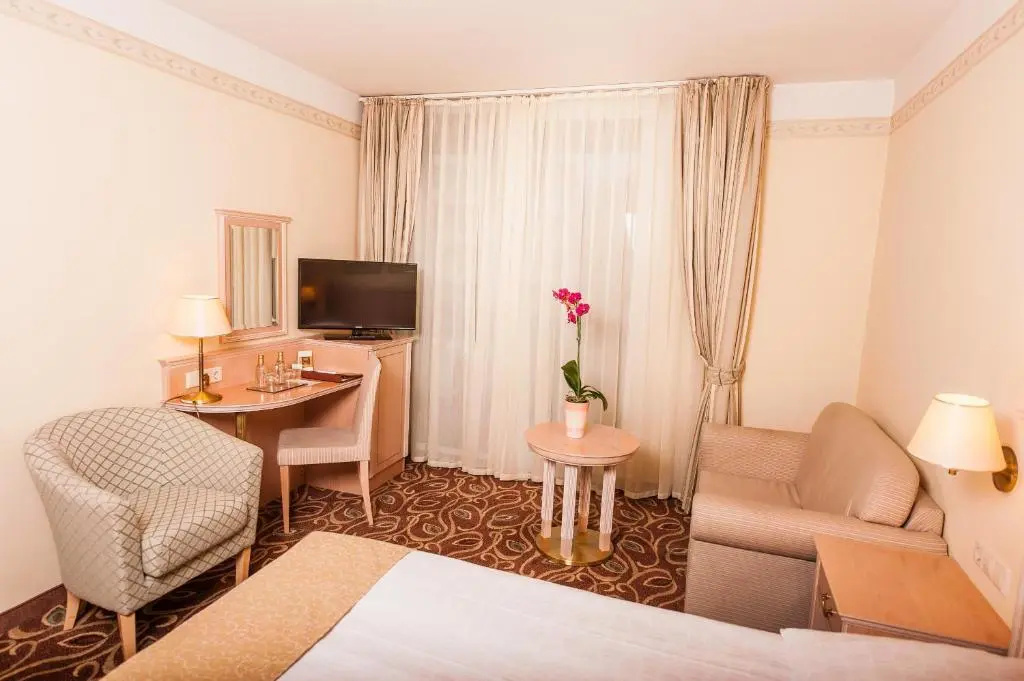 Grand Hotel Sava Superior - Chambres