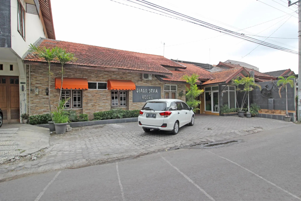 RedDoorz near Pojok Beteng Prawirotaman
