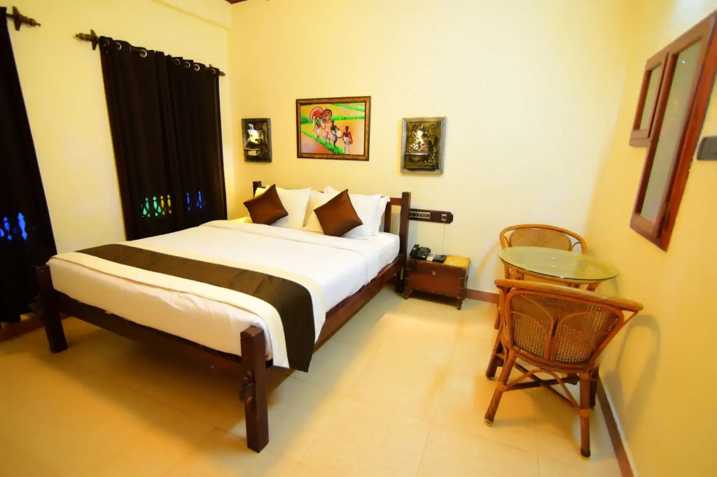 Kovalam Beach Hotel