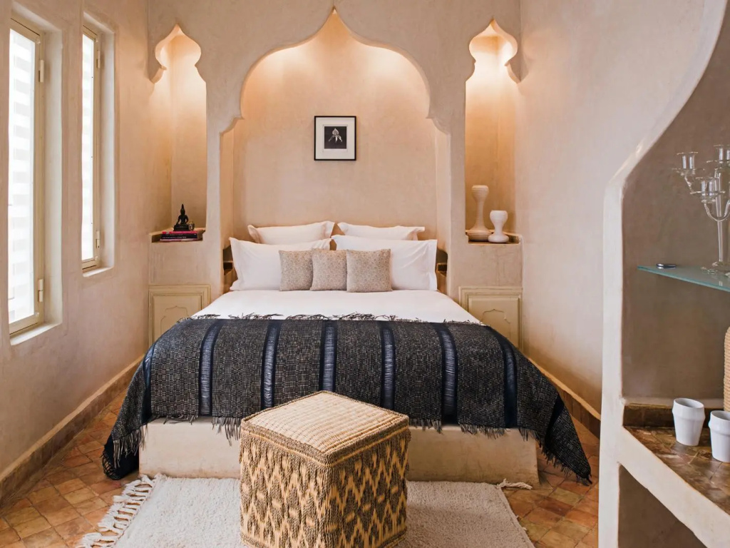 Superior Double room (full double bed)