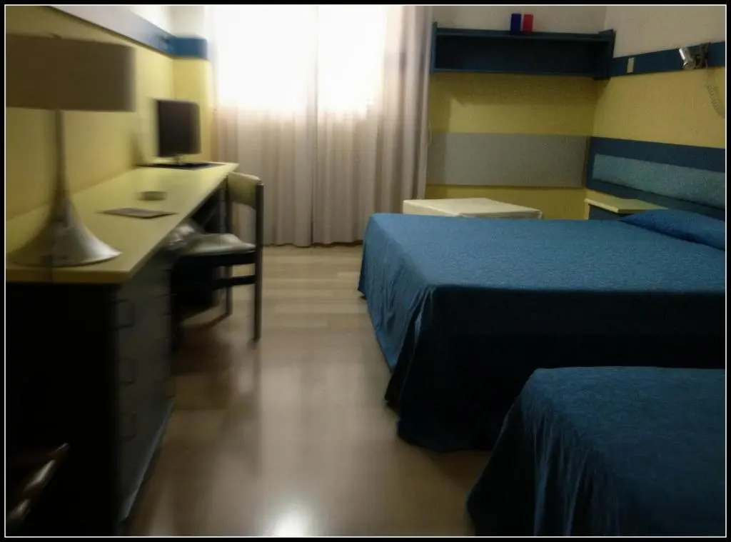 Economy Double Basement room (full double bed)