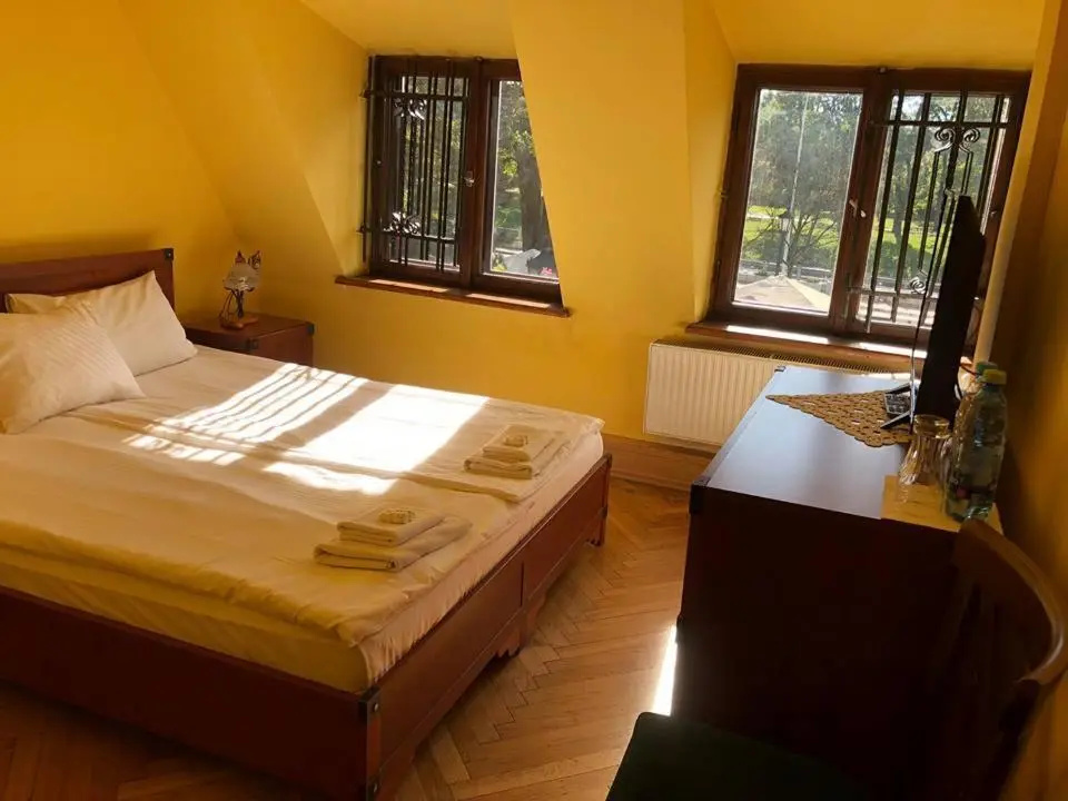 Standard Double room (twin beds)