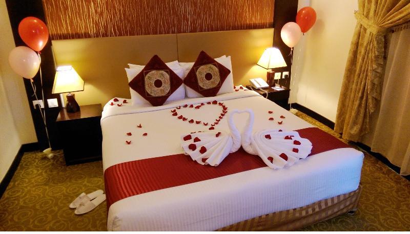 Aryana Hotel