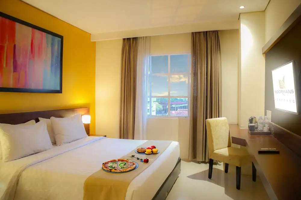 Noormans Hotel Semarang - Chambres