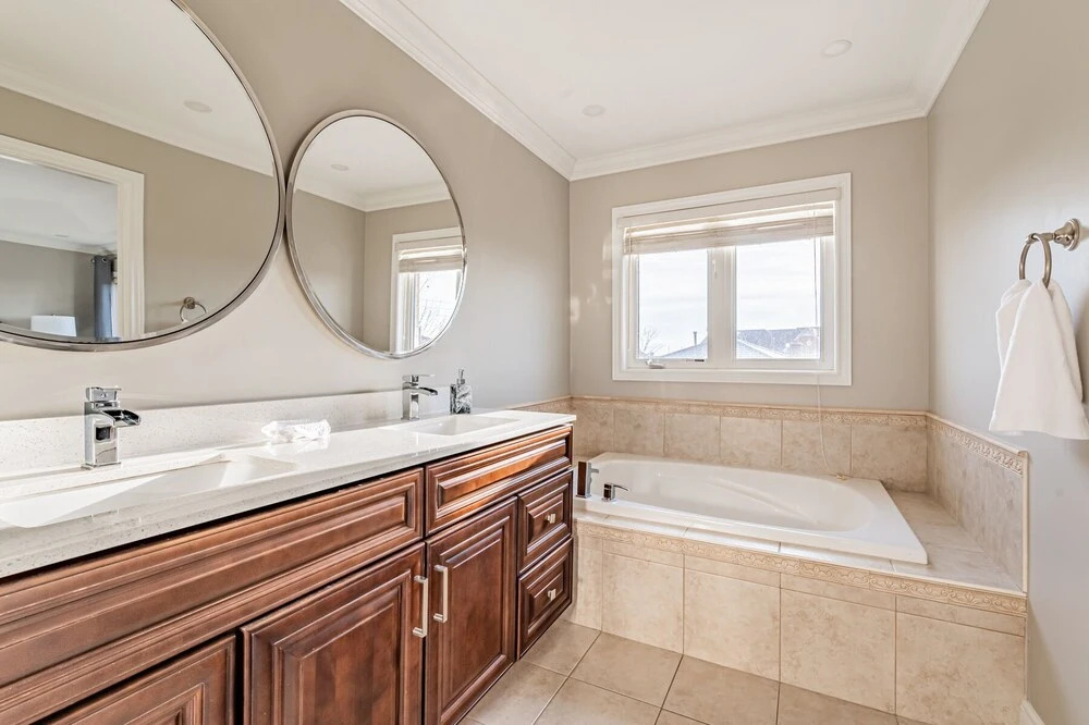 Luxury Villa - Mississauga Square One - фото 10