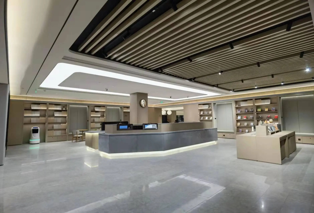 Lobby & Reception