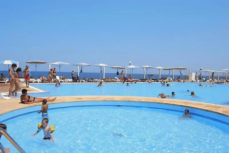 El Mouradi Club Selima — 4