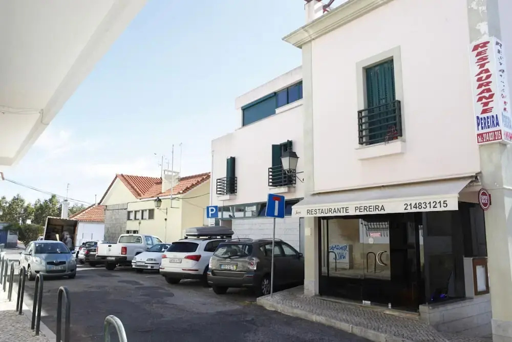 Wondrous Terrace Apartment in Cascais