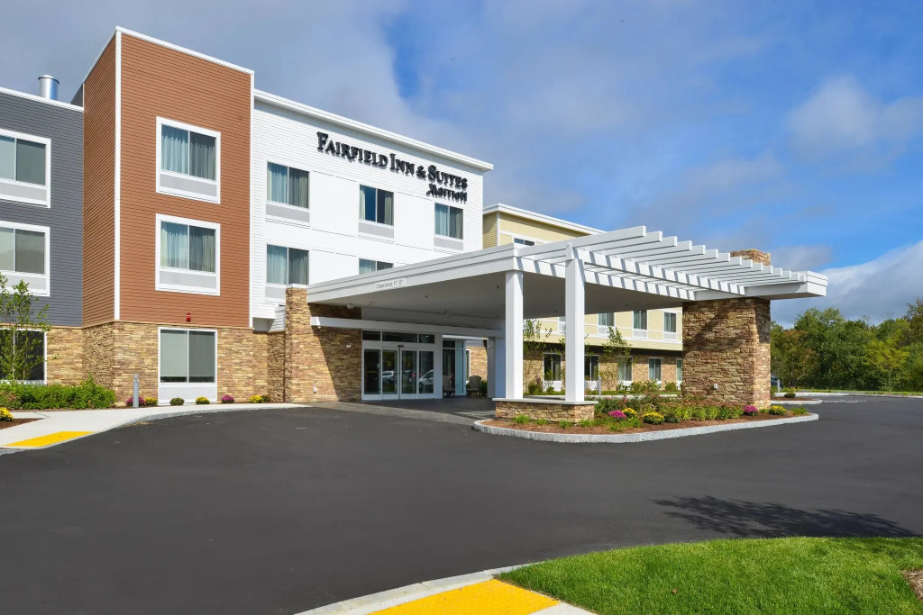 Fairfield by Marriott Inn & Suites Plymouth White Mountains