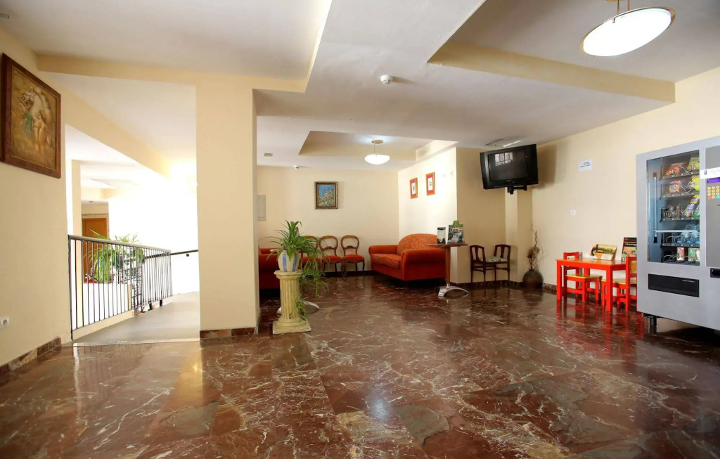 Hotel photo 13