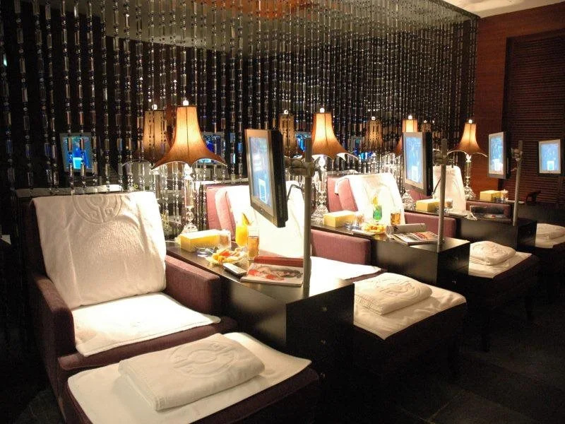 Food & Beverage