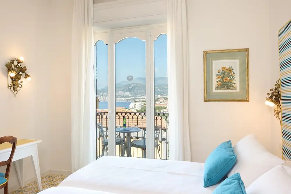 Grand Hotel Capodimonte - Chambres
