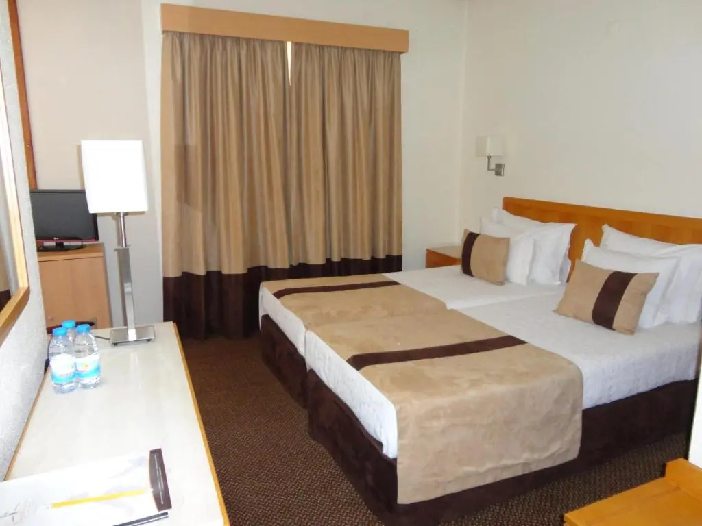 Hotel Dom Nuno - Chambres
