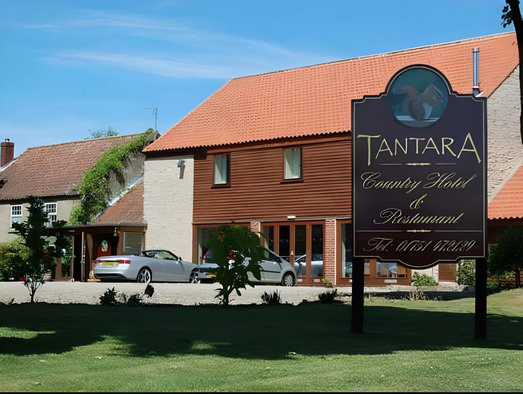 Cottage Lea's Country Hotel & Restaurant