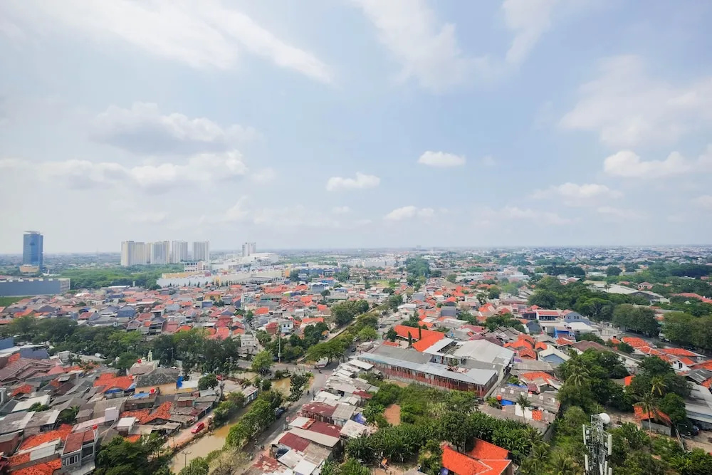 Modern and Comfy Studio Apartment at Patraland Urbano