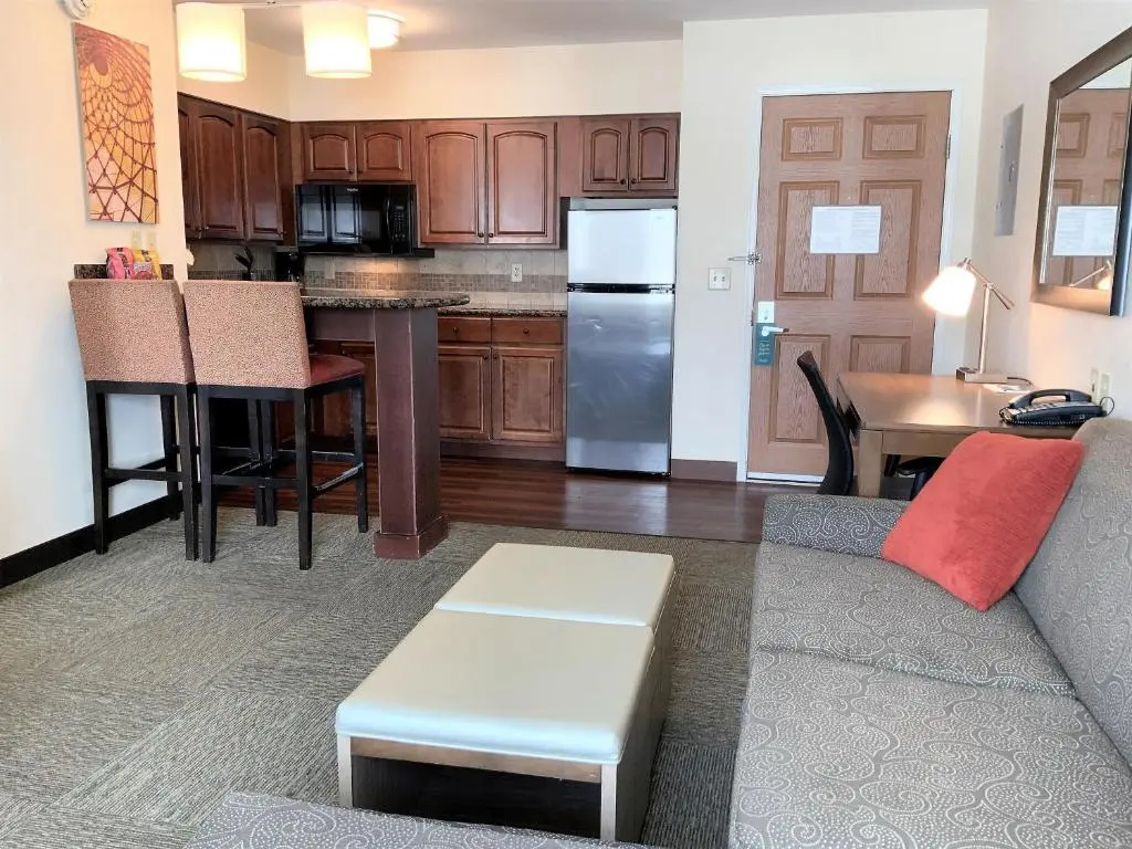 Staybridge Suites Great Falls by IHG - Chambres