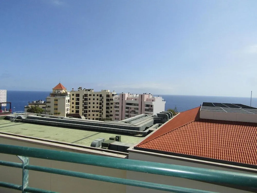Oliveira's Atlantic View - 2 bed apt Sleeps 6