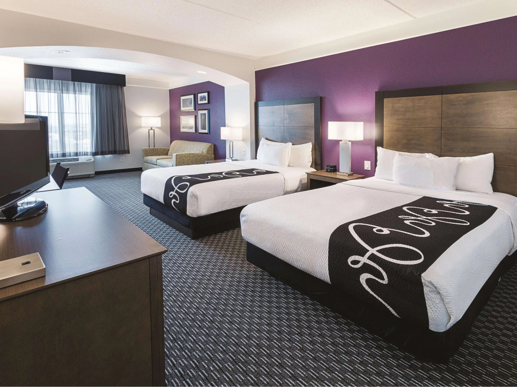 La Quinta Inn & Suites by Wyndham Arlington North 6 Flags Dr - Général