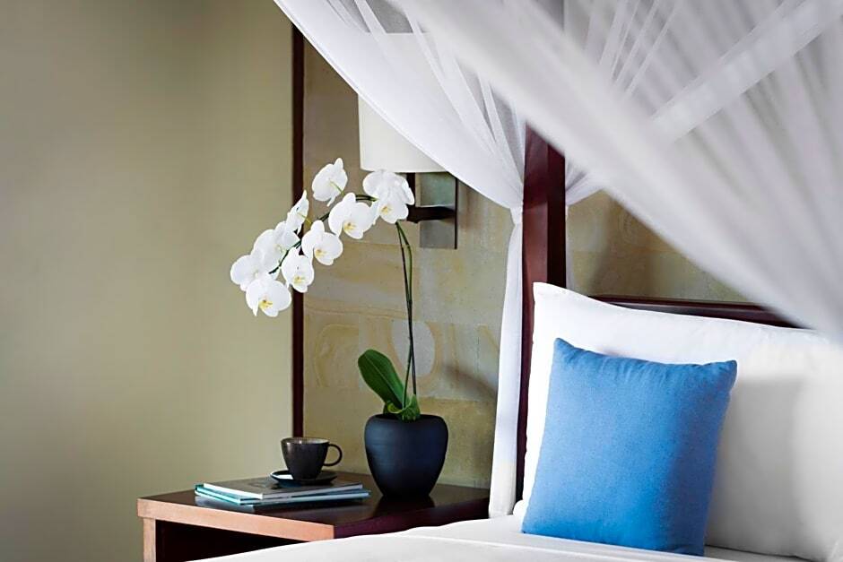 Revivo Wellness Resorts