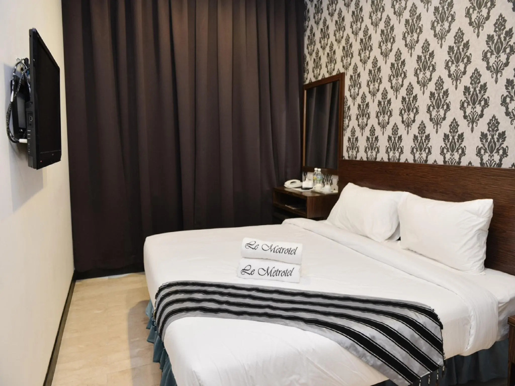 Standard Double room (full double bed)