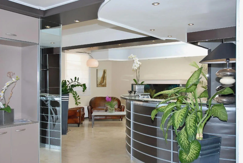 Hotel photo 13
