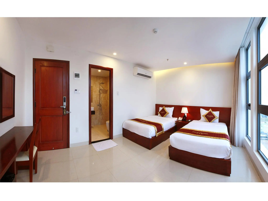 Deluxe Double room with sea view (twin beds)