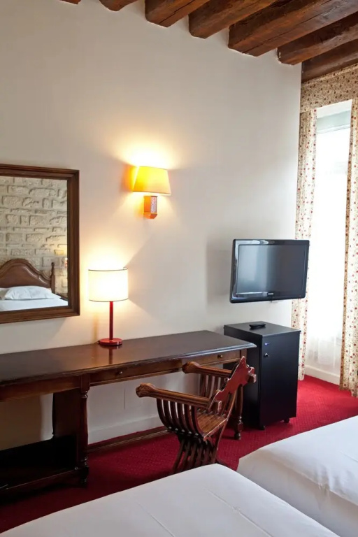 Grand Tonic Hôtel & SPA Paris 73