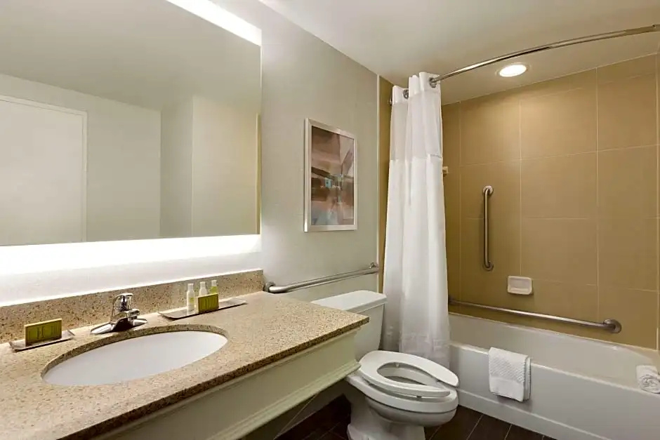 DoubleTree by Hilton Hartford - Bradley Airport - Chambres