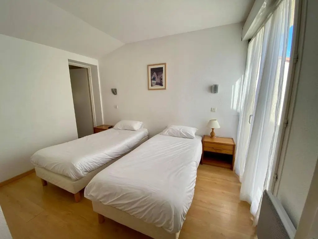 Standard Double room (twin beds)