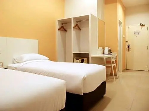 Standard Double room (twin beds)