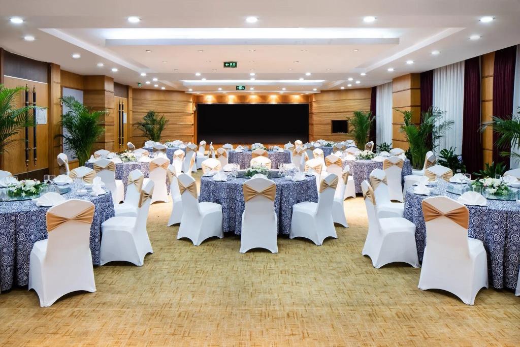 Holiday Inn Chongqing Guanyinqiao by IHG - Général