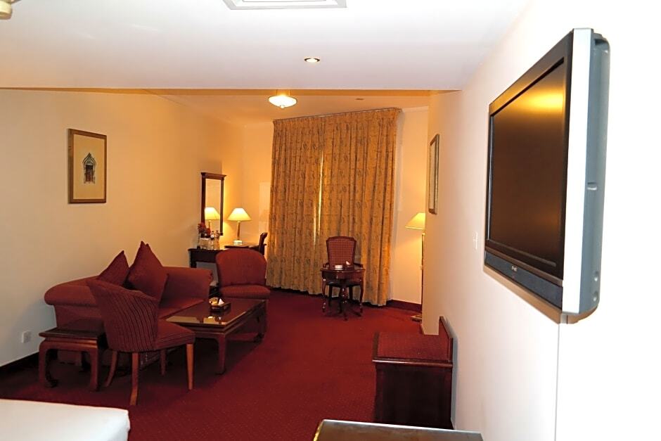 York International Hotel