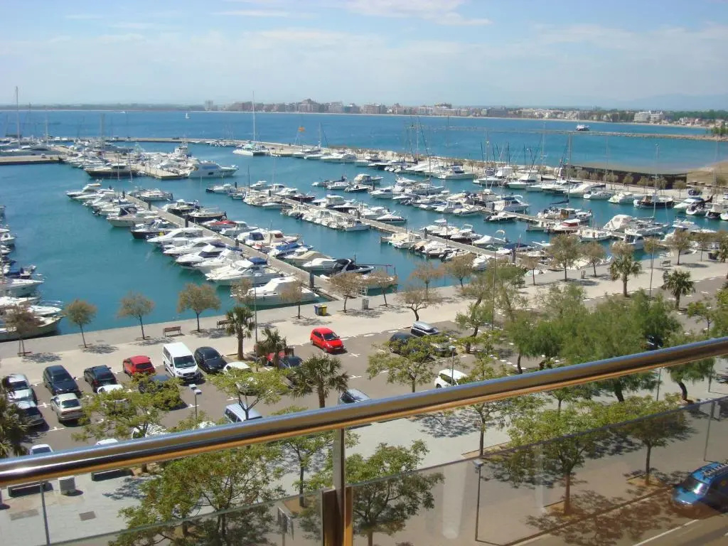 Standard Double room with sea view (full double bed)
