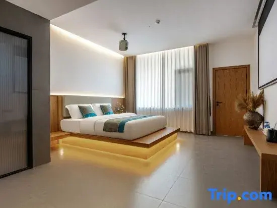 Standard Double room with mountain view (full double bed)