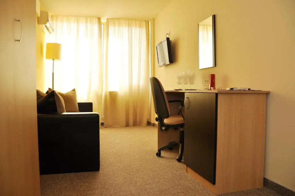 Hotel Flora - Chambres