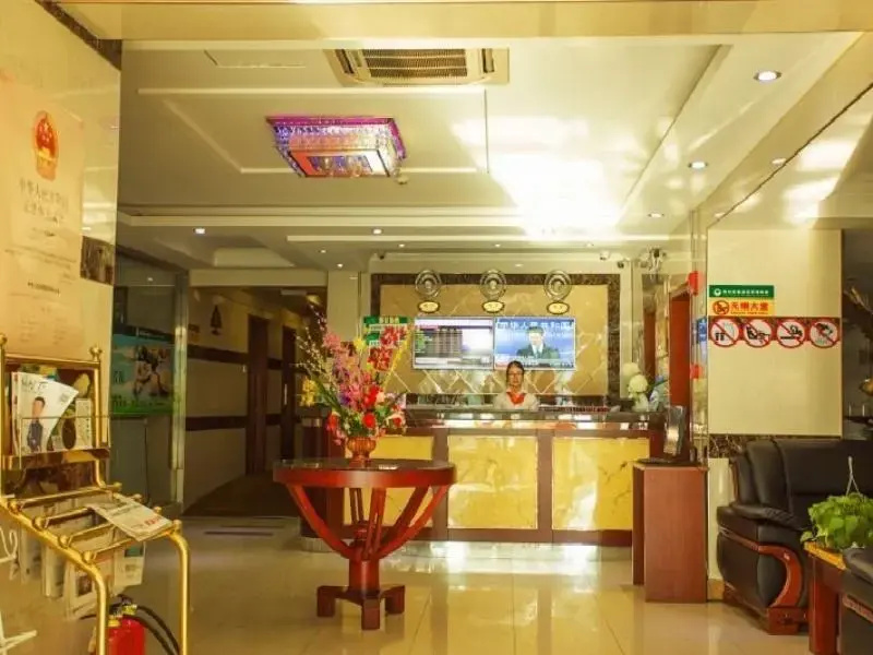 Lobby & Reception