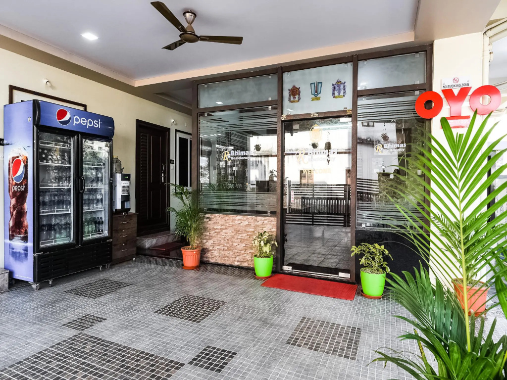 OYO 28131 Bhimas Residency