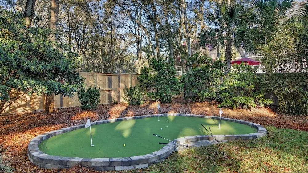 Sparrow Haus by Avantstay Luxe Isle of Palms Retreat Pool + Firepit + Outdoor Lounge