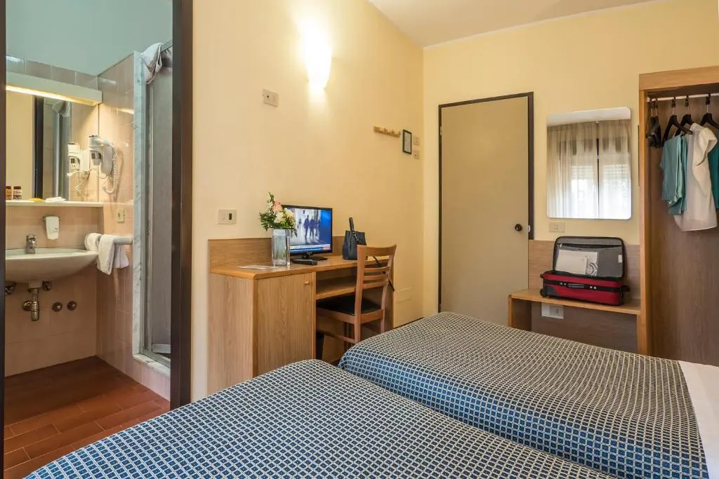 Economy room