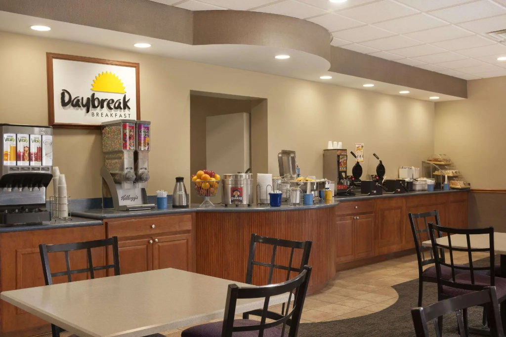 Comfort Inn & Suites Buffalo Airport - Général