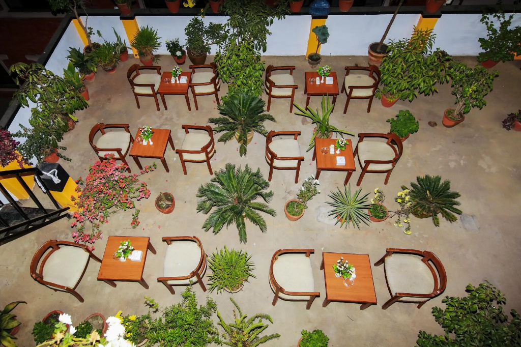 AI Boutique Hotel