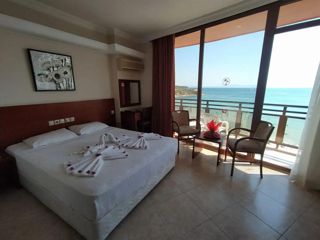 Orion Beach Hotel - Général