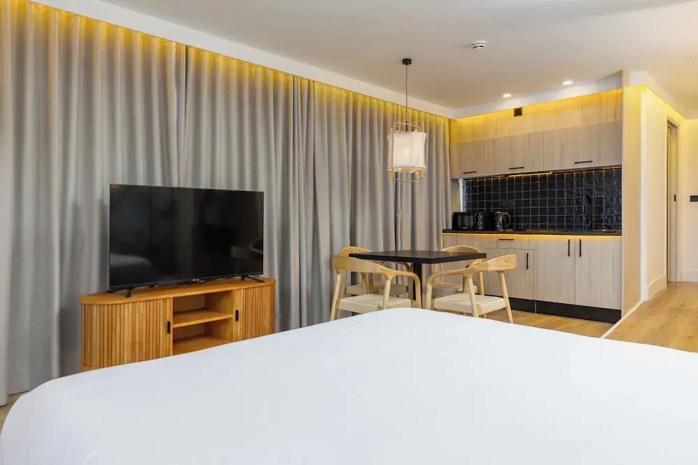 Standard Suite
