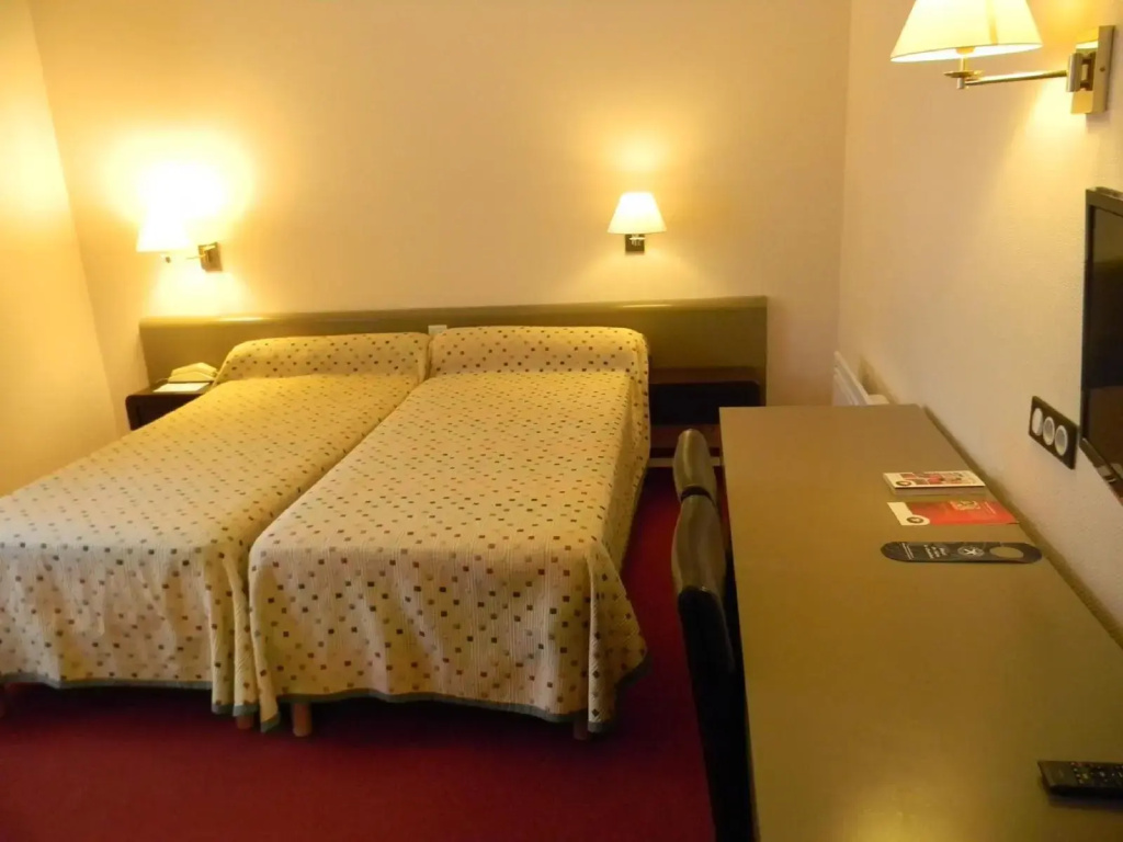 Brit Hotel Cahors - Le France - Général