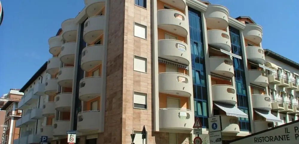 Family Friendly Vacation Apartment With a Balcony